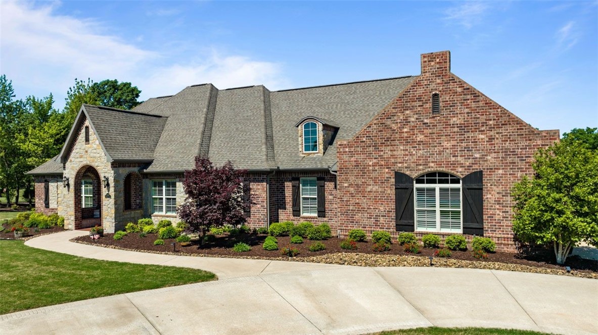 Abberley Ln, Siloam Springs, AR 72761