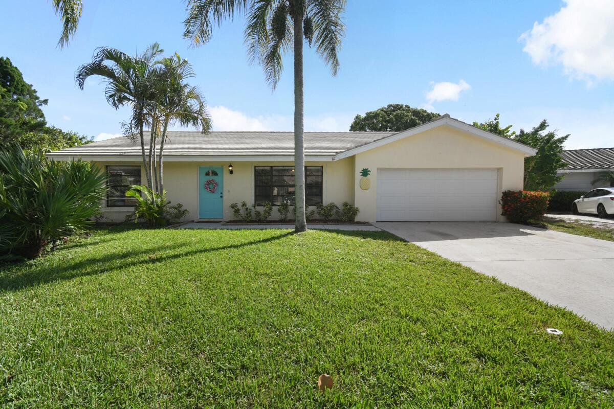 Colette Dr, Jupiter, FL 33469