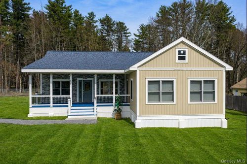 639 Burlingham Rd, Bloomingburg, NY, 12721-5223 | Card Image