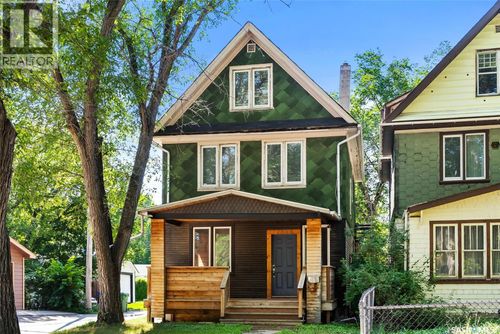 2358 Montreal St, Regina, SK, S4P1L8 | Card Image