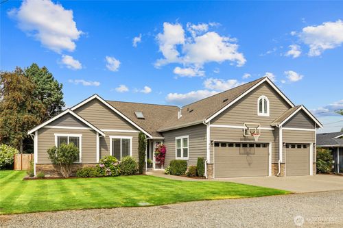 418 20th Street Nw, Puyallup, WA, 98371 | Card Image