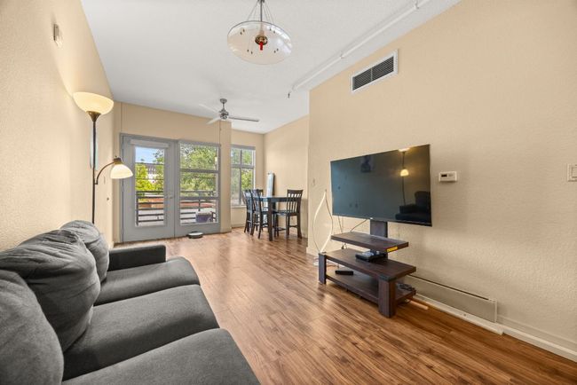 APT-303 - 711 W 26 Th St, Condo with 2 bedrooms, 2 bathrooms and 1 parking in Austin TX | Image 10