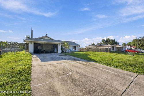1338 Coral Reef Ave Nw, Palm Bay, FL, 32907-8051 | Card Image