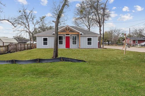4210 Margaret St, Bryan, TX, 77803-0512 | Card Image