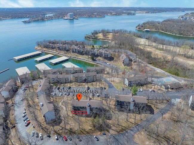 15-2B - 92 Waters Edge Ct, Condo with 3 bedrooms, 2 bathrooms and null parking in LAKE OZARK MO | Image 32