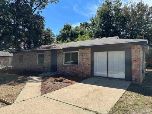 3735 Creighton Rd, Pensacola, FL, 32504-4653 | Card Image