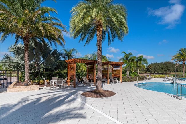 2042 Key Bay Trl, House other with 2 bedrooms, 2 bathrooms and null parking in KISSIMMEE FL | Image 60