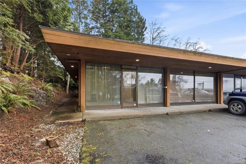 d-1566 Peninsula Rd, Ucluelet, BC, V0R3A0 | Card Image