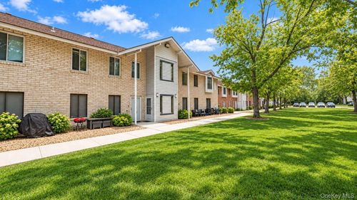 24-24 Idaho Ct, Coram, NY, 11727-1511 | Card Image