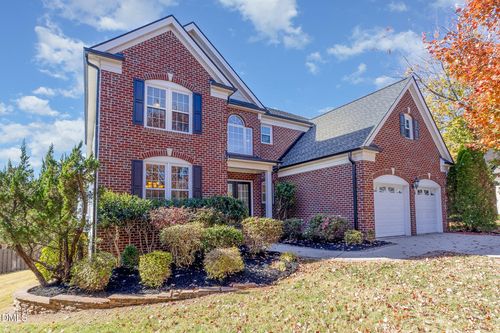 9113 Mission Hills Ct, Raleigh, NC, 27617-7561 | Card Image