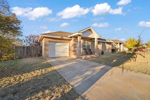 414 W Dengar Ave, Midland, TX, 79705-5317 | Card Image