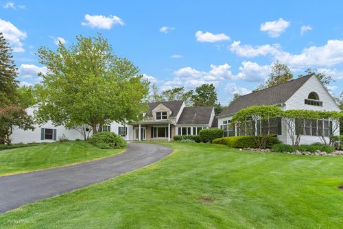 110 Inverway, Inverness, IL, 60067-4414 | Card Image