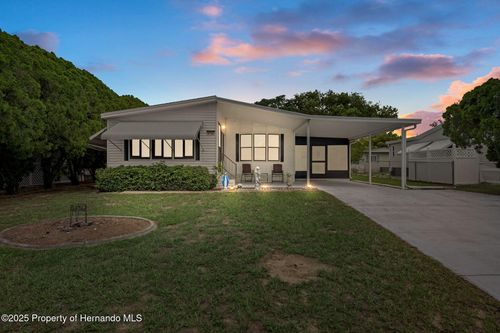 8123 Dalavan Dr, Brooksville, FL, 34613-5810 | Card Image