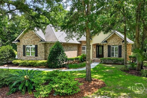 639 Chastain Cir, Richmond Hill, GA, 31324-9418 | Card Image