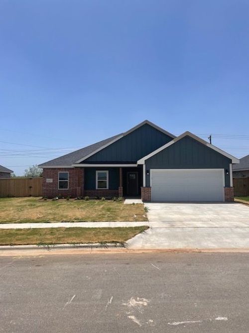 6950 Phoenix Dr, Abilene, TX, 79606-5616 | Card Image