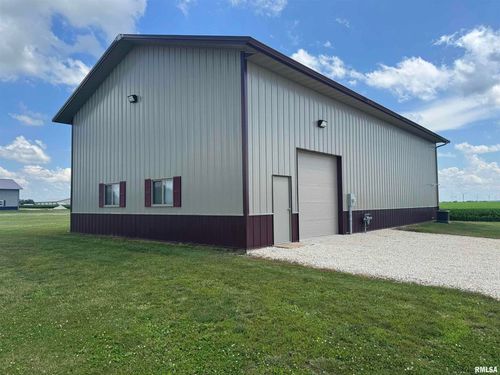 604 E Oak St, Cambridge, IL, 61238-1006 | Card Image