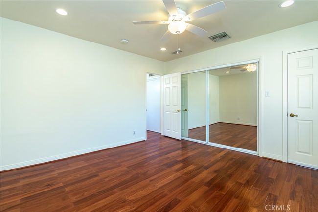 251 N Whitnall Hwy, House other with 4 bedrooms, 3 bathrooms and 4 parking in Burbank CA | Image 22