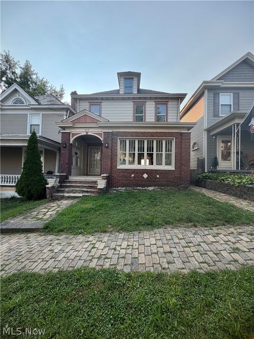313 Vine Street, East Liverpool, OH, 43920 | Card Image