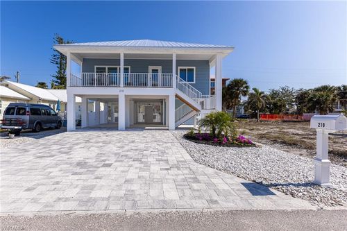 210 Pearl St, FORT MYERS BEACH, FL, 33931-3239 | Card Image