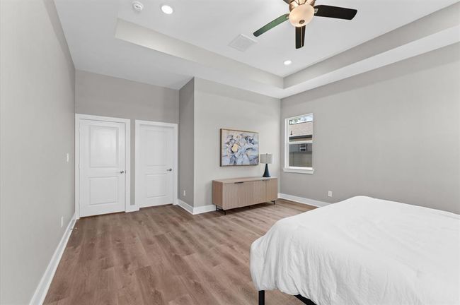 Oversized primary suite with room for a sitting area and tons of natural light. | Image 18