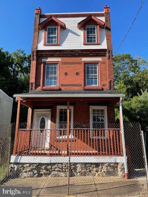 5301 Belfield Ave, Philadelphia, PA, 19144-5815 | Card Image