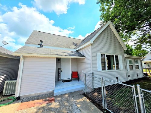 201 Mckinley St, Georgetown, IL, 61846-1936 | Card Image