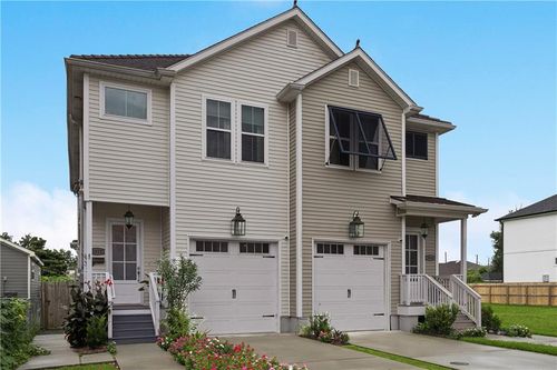2812 Andover St, Jefferson, LA, 70121-2002 | Card Image