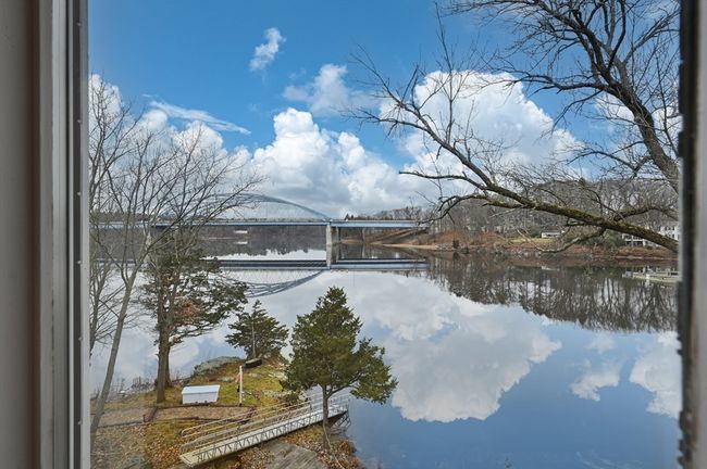 UNIT-3 - 1 Deer Island St, Condo with 2 bedrooms, 3 bathrooms and 2 parking in Amesbury MA | Image 40
