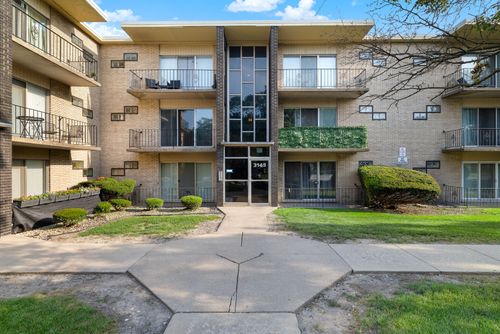 2-3145 Bernice Rd, Lansing, IL, 60438-1689 | Card Image