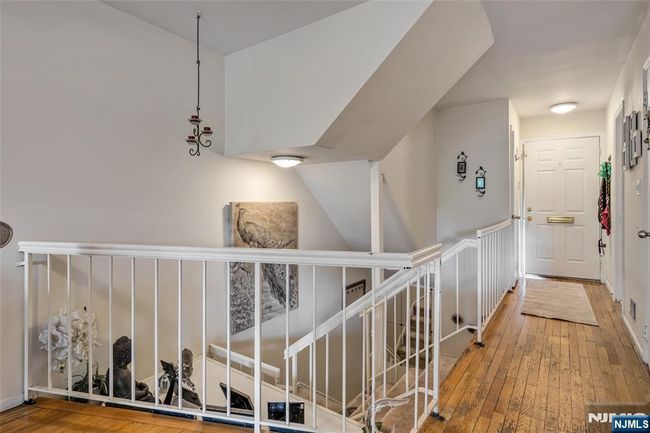 181 Long Hill Rd, House attached with 1 bedrooms, 2 bathrooms and null parking in Little Falls NJ | Image 4