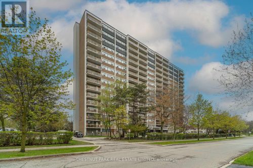 806-40 Godstone Rd, North York, ON, M2J3C7 | Card Image