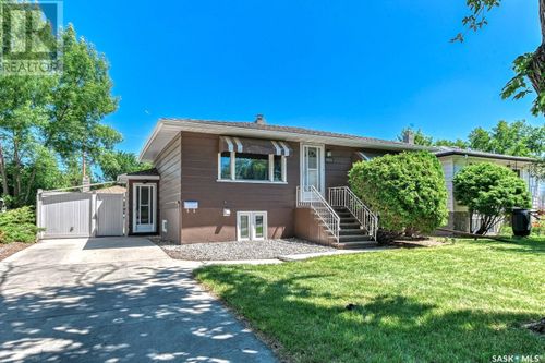 2813 Francis St, Regina, SK, S4N2R6 | Card Image