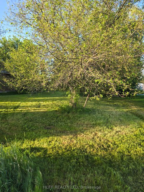 66 Seventh Ave, Englehart, ON, P0J1H0 | Card Image