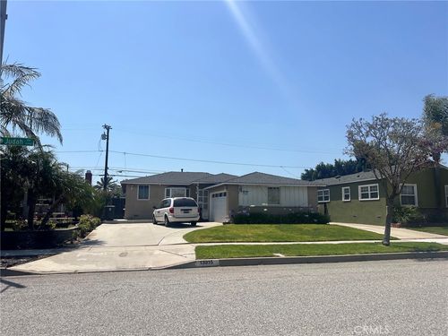 13915 Judah Ave, Hawthorne, CA, 90250-6416 | Card Image