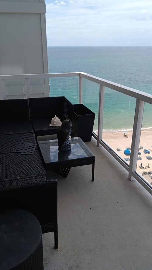 1504-3750 Galt Ocean Dr, Fort Lauderdale, FL, 33308-7656 | Card Image