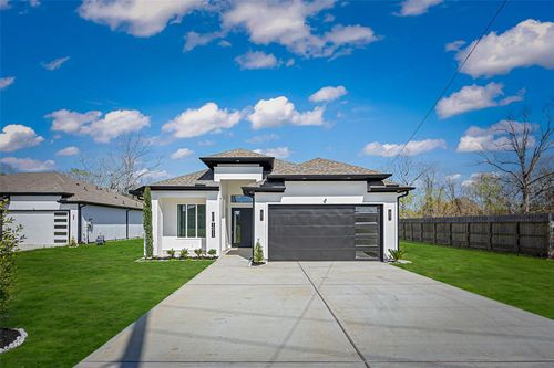 1511 Waco St, Dayton, TX, 77535-1645 | Card Image