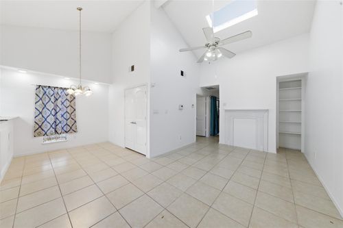 12503 Newbrook Dr, Houston, TX, 77072-3913 | Card Image