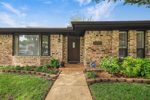 2329 Brennan Dr, Plano, TX, 75075-6617 | Card Image