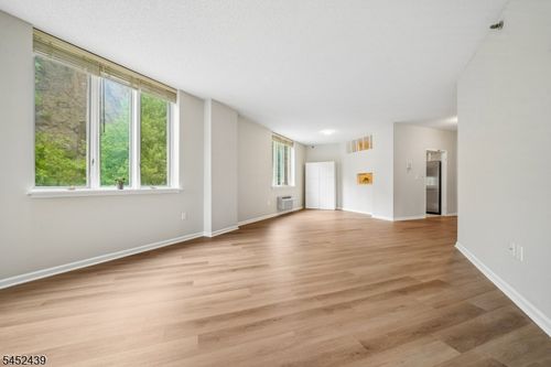 119-10 Smith Manor Blvd, West Orange, NJ, 07052-4223 | Card Image