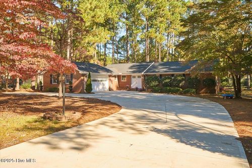 4 Harmon Dr, Whispering Pines, NC, 28327-9403 | Card Image