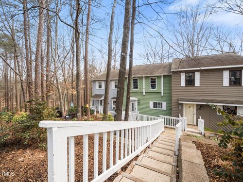 5703 Three Oaks Dr, Raleigh, NC, 27612-6135 | Card Image