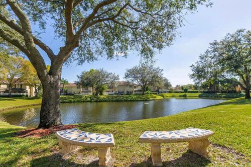 a-40 Essex Ct, Royal Palm Beach, FL, 33411-7942 | Card Image