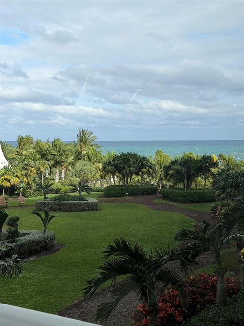 apt-402-10275 Collins Ave, Bal Harbour, FL, 33154-1461 | Card Image