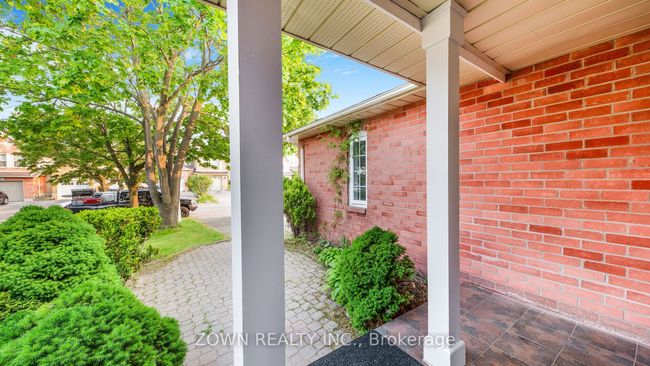 26 Carr Dr, House other with 5 bedrooms, 3 bathrooms and 4 parking in Ajax ON | Image 5