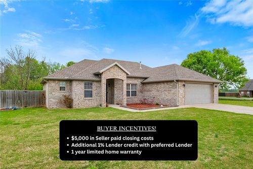 710 Bonnie Scotland Dr, Prairie Grove, AR, 72753-5002 | Card Image