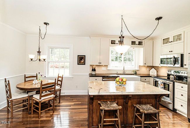 Kitchen 3 | Image 11