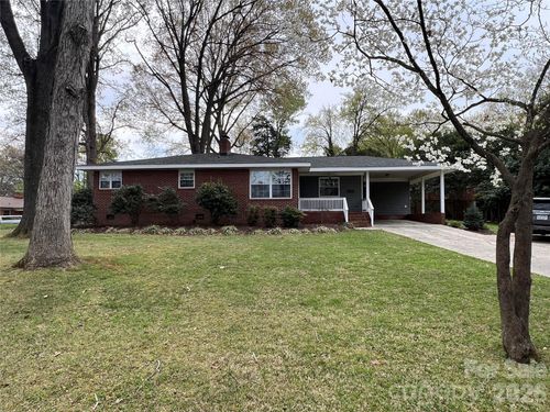 200 Ruby Ln, Gastonia, NC, 28054-3906 | Card Image