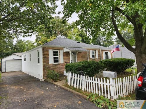 19 Austin Ave, Old Bridge, NJ, 08857-1204 | Card Image