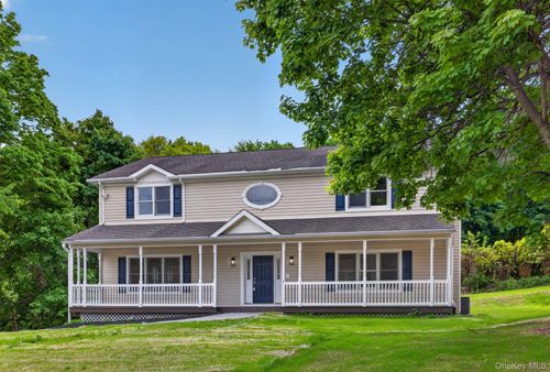 27 Cedar Dr, Putnam Valley, NY, 10579-2009 | Card Image