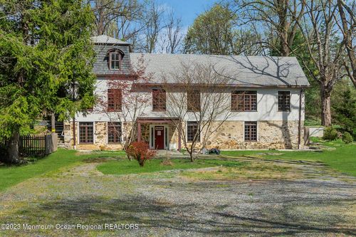40 East St, Annandale, NJ, 08801-3077 | Card Image